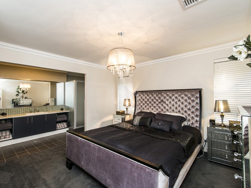 22 Fawcett Crescent, Canning Vale WA 6155