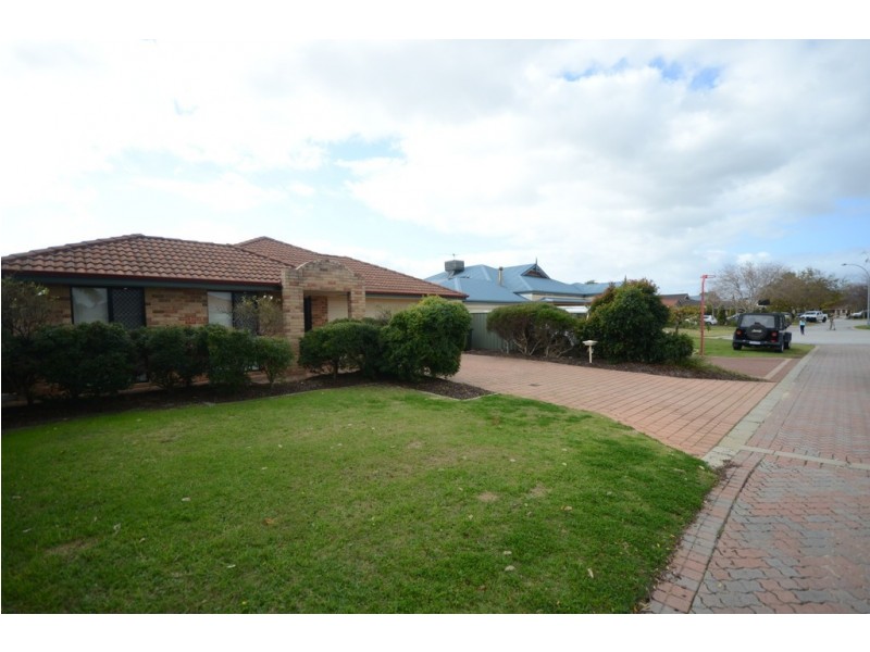 24 Jerrat  Mews, Atwell WA 6164