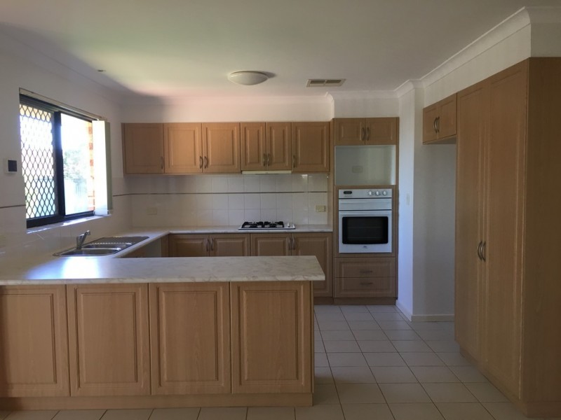 24 Jerrat  Mews, Atwell WA 6164