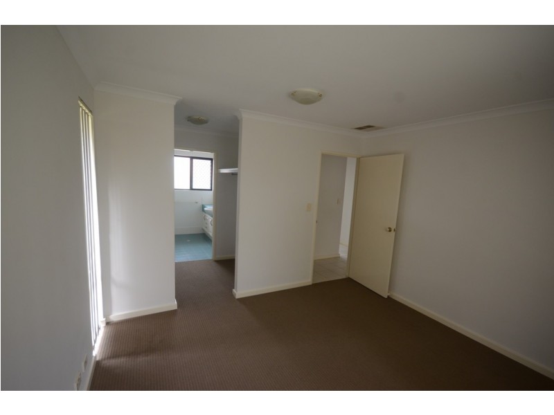 24 Jerrat  Mews, Atwell WA 6164