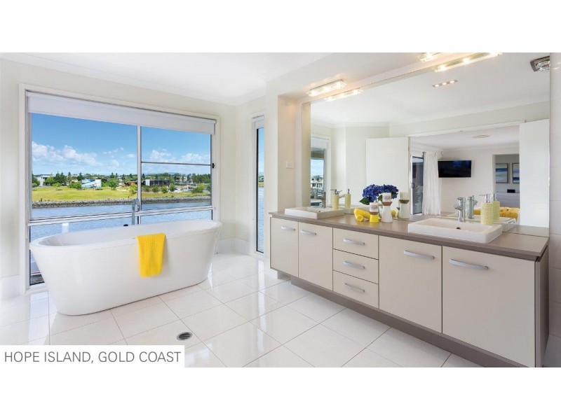 68 Palladium Boulevard, Hope Island QLD 4212