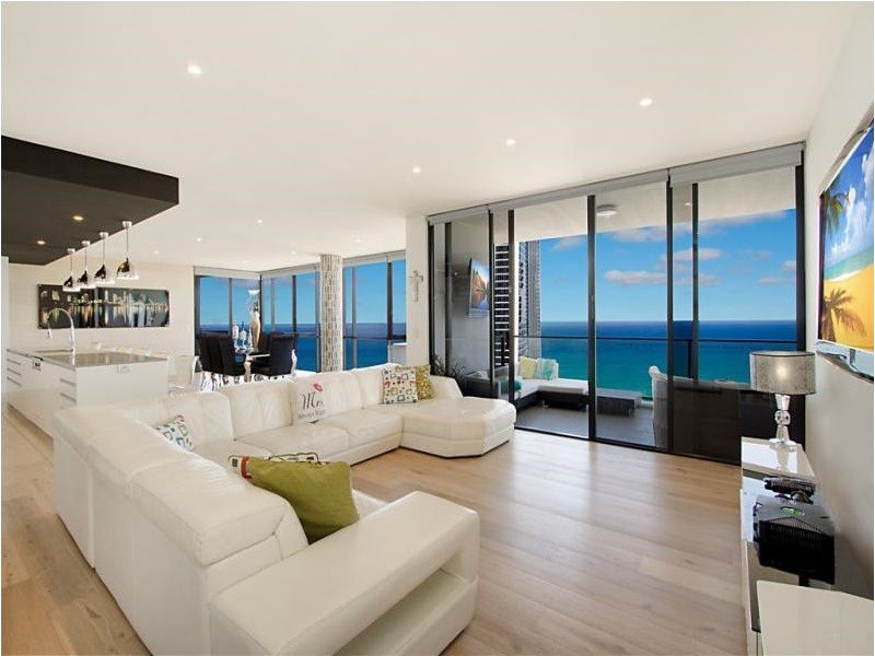 Sub-Penthouse ‘Circle on Cavill’ 9 Ferny Avenue, Surfers Paradise QLD 4217