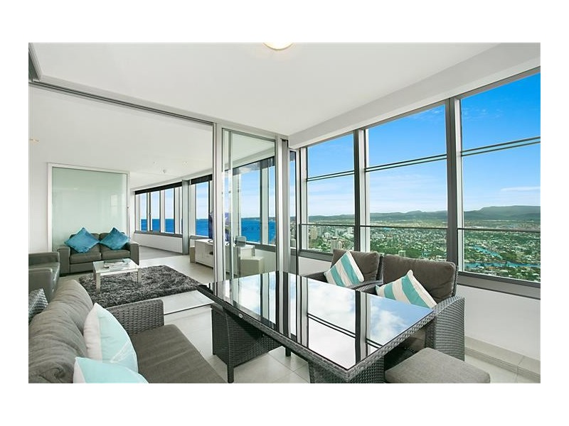 Sub-Penthouse ‘Q1′ 9 Hamilton Avenue, Surfers Paradise QLD 4217