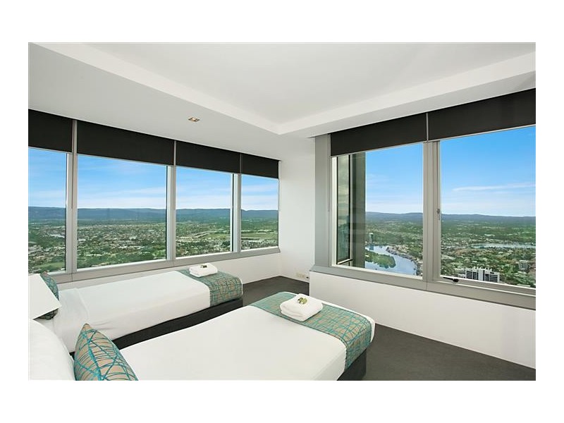 Sub-Penthouse ‘Q1′ 9 Hamilton Avenue, Surfers Paradise QLD 4217