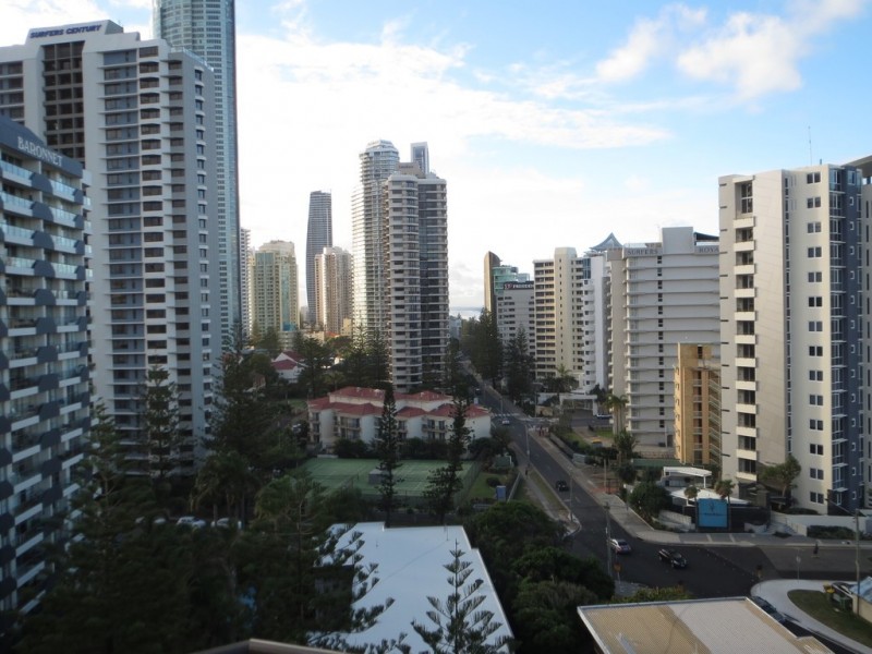 10 Vista Street, Surfers Paradise QLD 4217