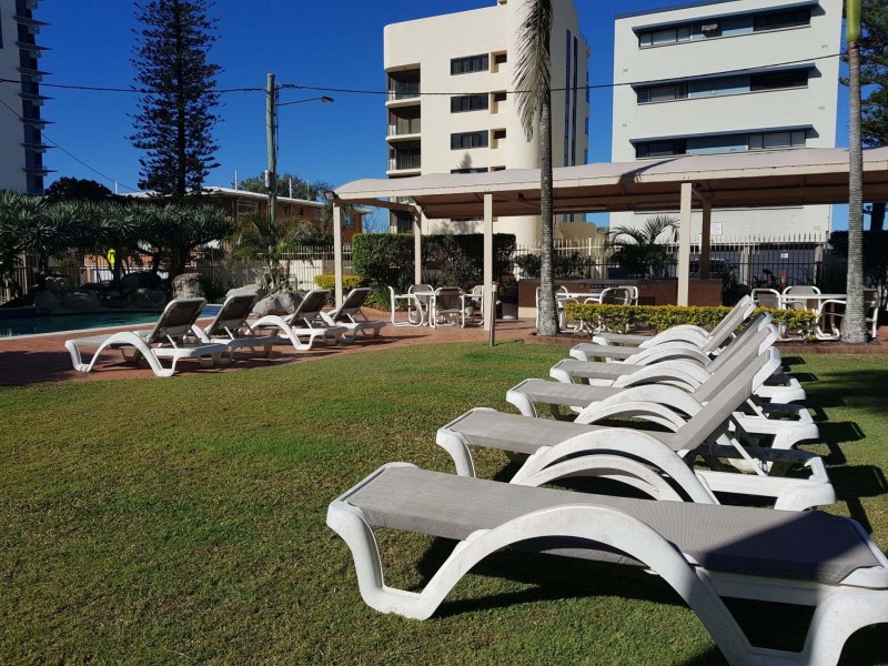 10 Vista Street, Surfers Paradise QLD 4217