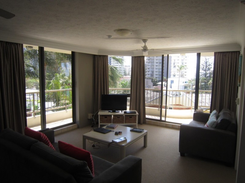 19 Aubrey Street, Surfers Paradise QLD 4217