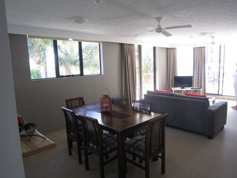 19 Aubrey Street, Surfers Paradise QLD 4217