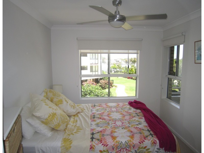 43 CYPRESS AVENUE, Surfers Paradise QLD 4217