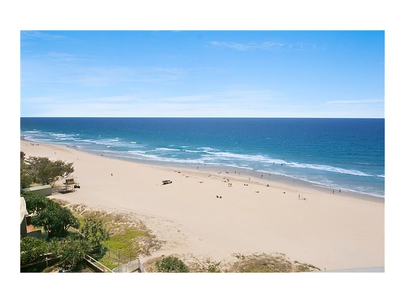 21 ‘Berkeley on the Beach’ 25 Northcliffe Terrace, Surfers Paradise QLD 4217