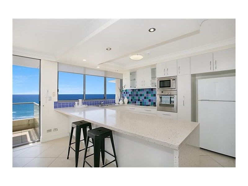 21 ‘Berkeley on the Beach’ 25 Northcliffe Terrace, Surfers Paradise QLD 4217