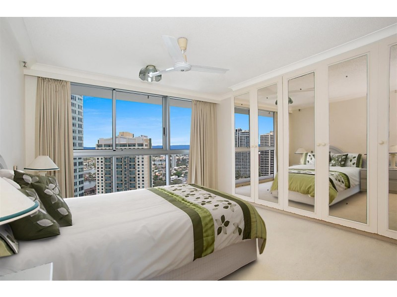 21D/5 Clifford Street, Surfers Paradise QLD 4217