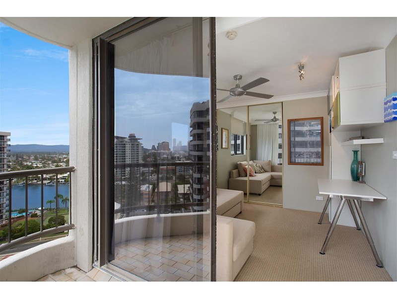 41/19 Aubrey Street, Surfers Paradise QLD 4217