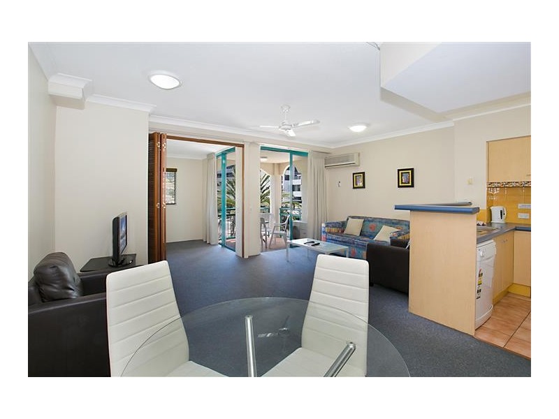 42/112 Surf Parade, Broadbeach QLD 4218