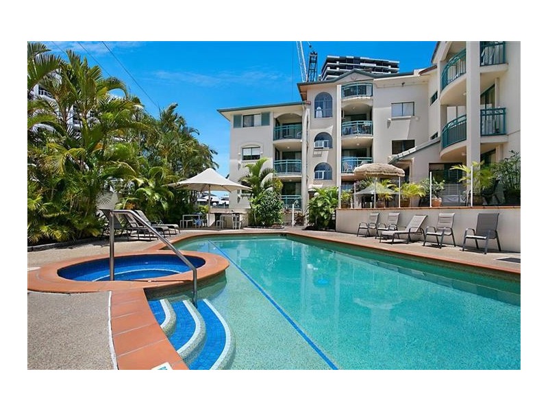 42/112 Surf Parade, Broadbeach QLD 4218