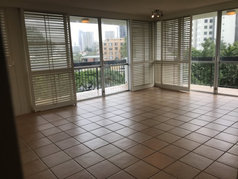 32 Riverview Parade, Surfers Paradise QLD 4217