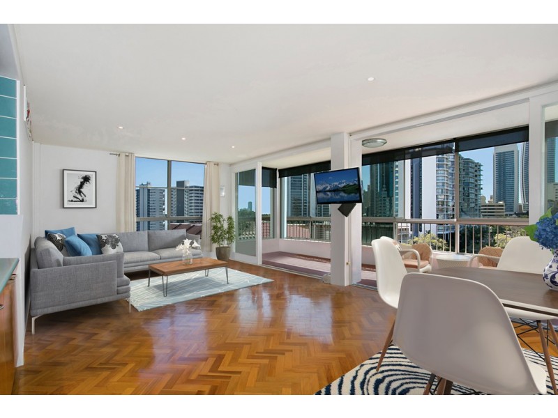 17/11 Paradise Island, Surfers Paradise QLD 4217