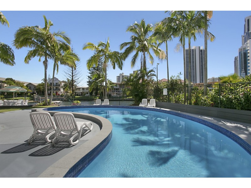 17/11 Paradise Island, Surfers Paradise QLD 4217
