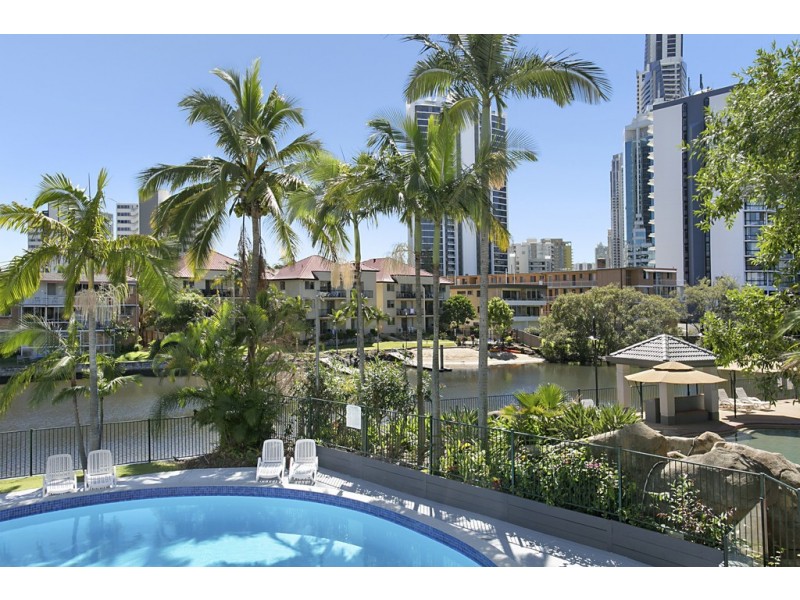 17/11 Paradise Island, Surfers Paradise QLD 4217