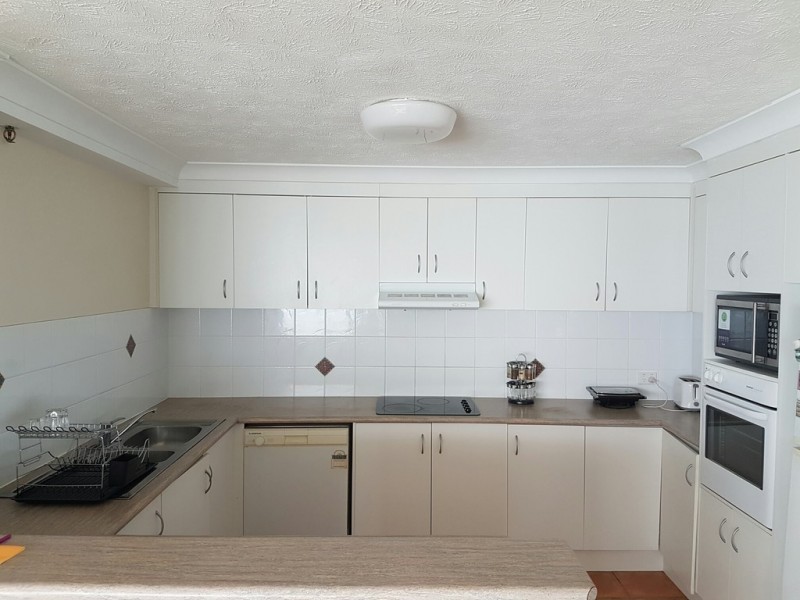 4 Thornton Street, Surfers Paradise QLD 4217