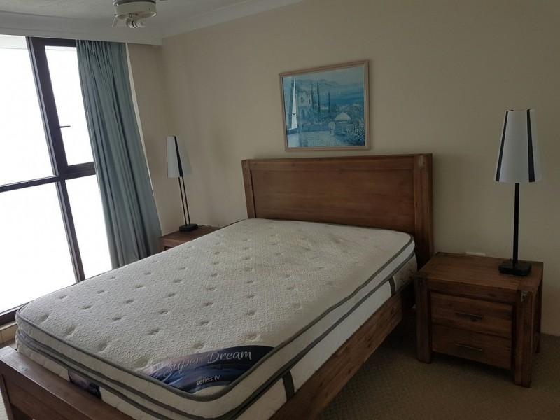 4 Thornton Street, Surfers Paradise QLD 4217