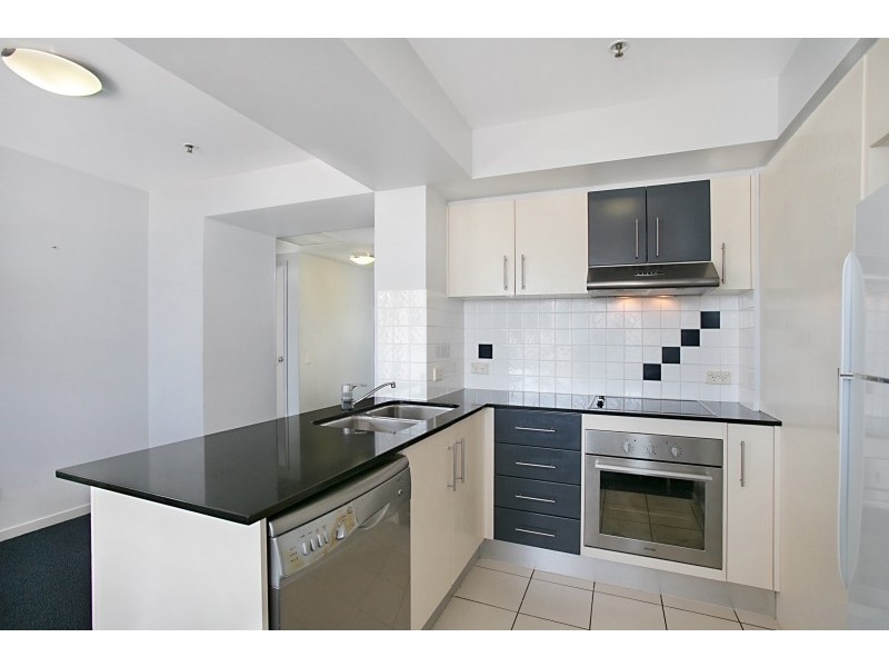 1105/2865 Gold Coast Highway, Surfers Paradise QLD 4217