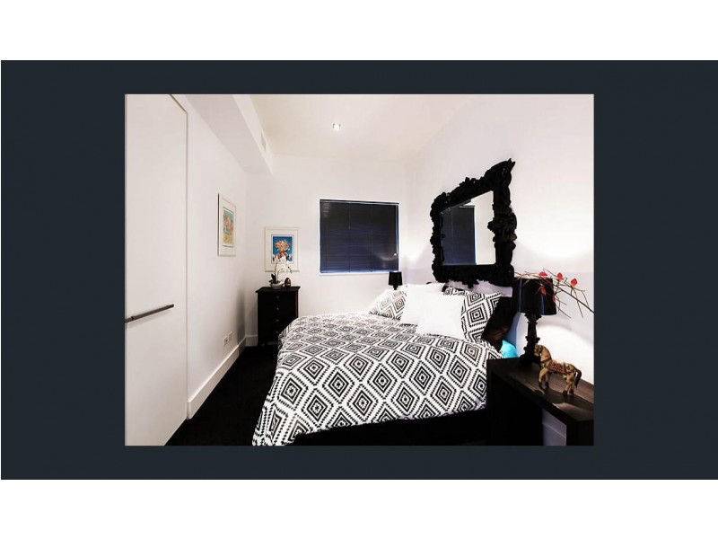 5 Laycock Street, Surfers Paradise QLD 4217