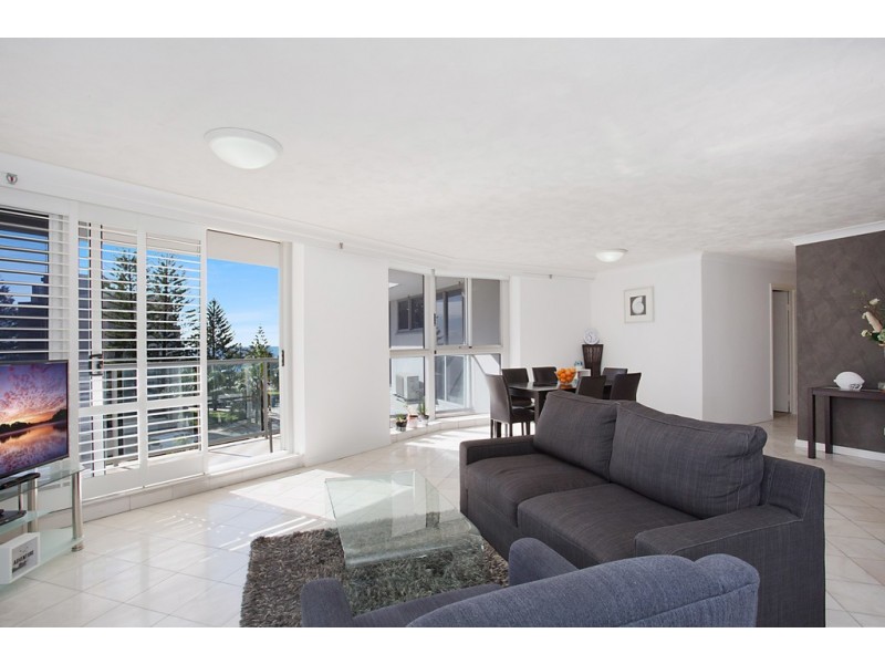 Unit 4D ‘Peninsula’ 5 Clifford Street, Surfers Paradise QLD 4217