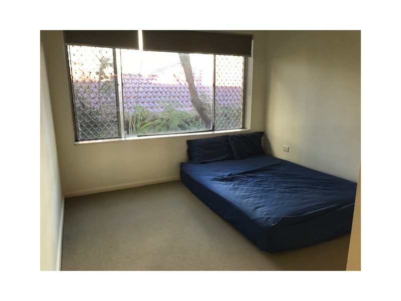 36 Markwell Avenue, Surfers Paradise QLD 4217