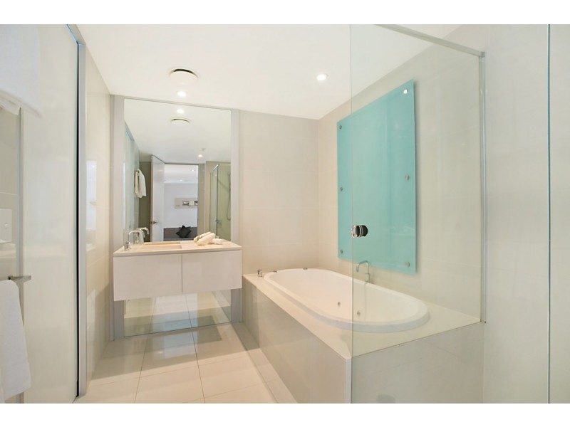 3002/9 Hamilton Avenue, Surfers Paradise QLD 4217