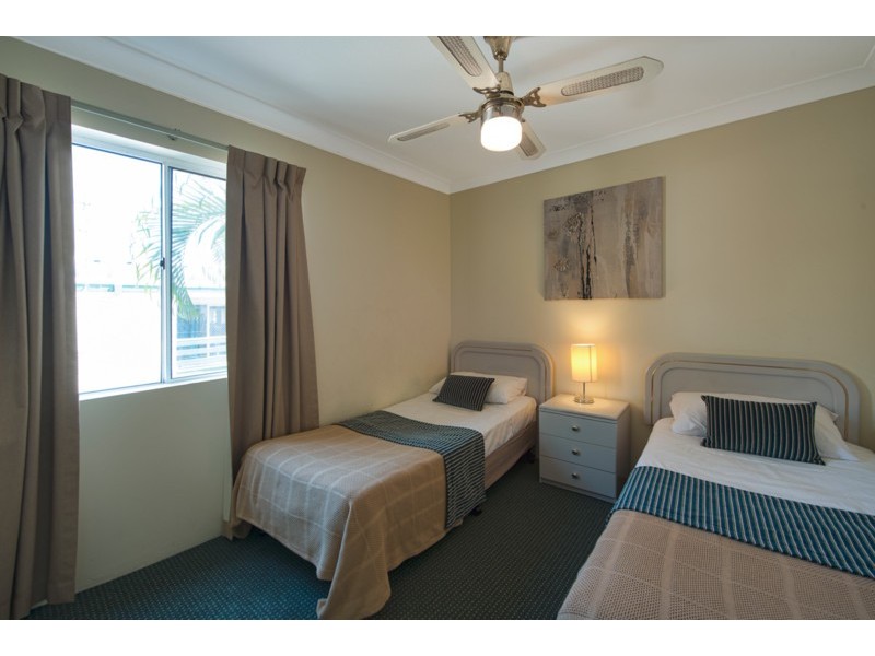 19/37 Peninsular Drive, Surfers Paradise QLD 4217