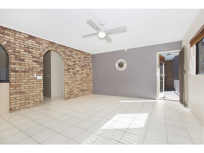 3/11 Old Burleigh Road, Surfers Paradise QLD 4217