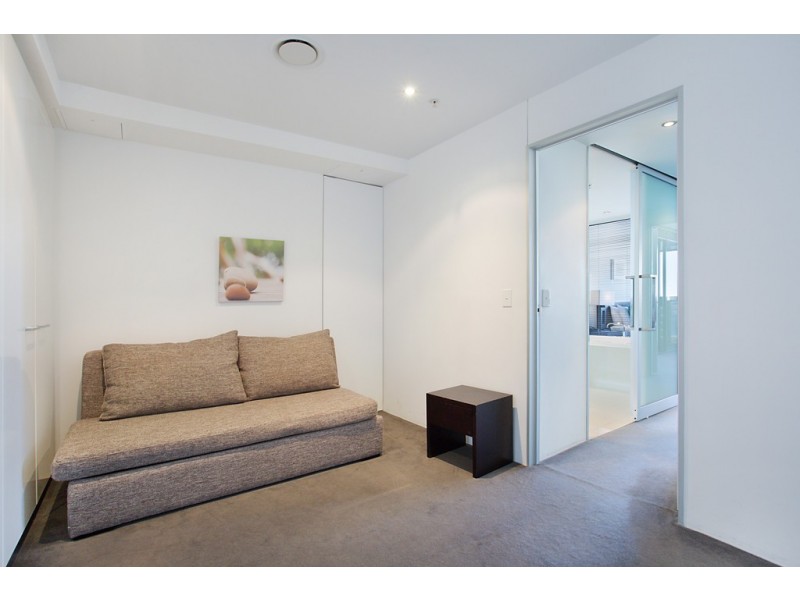 1143/9 Ferny Avenue, Surfers Paradise QLD 4217