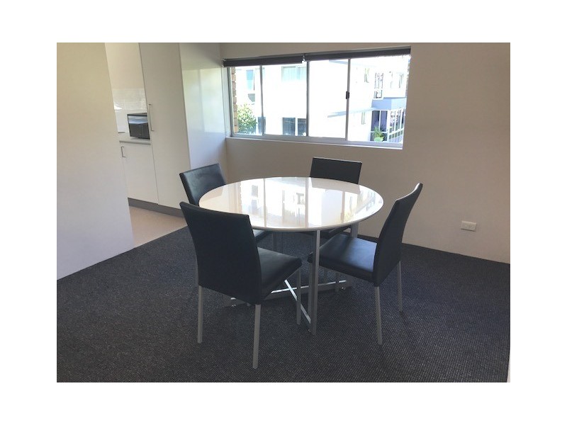 24 Laycock Street, Surfers Paradise QLD 4217