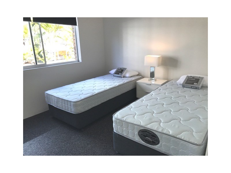 24 Laycock Street, Surfers Paradise QLD 4217