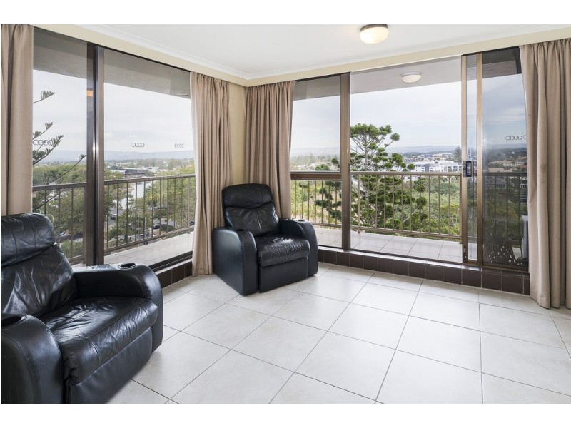 Unit 32/43 Enderley Avenue, Surfers Paradise QLD 4217