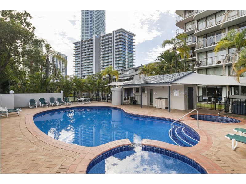 Unit 32/43 Enderley Avenue, Surfers Paradise QLD 4217