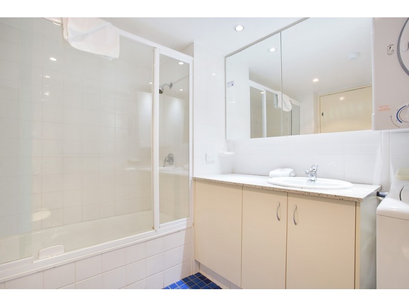 Unit 101 ‘Surf Regency’ 9 Laycock Street, Surfers Paradise QLD 4217