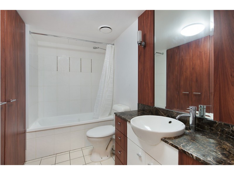 Unit 2063 ‘Chevron Renaissance’ 23 Ferny Avenue, Surfers Paradise QLD 4217