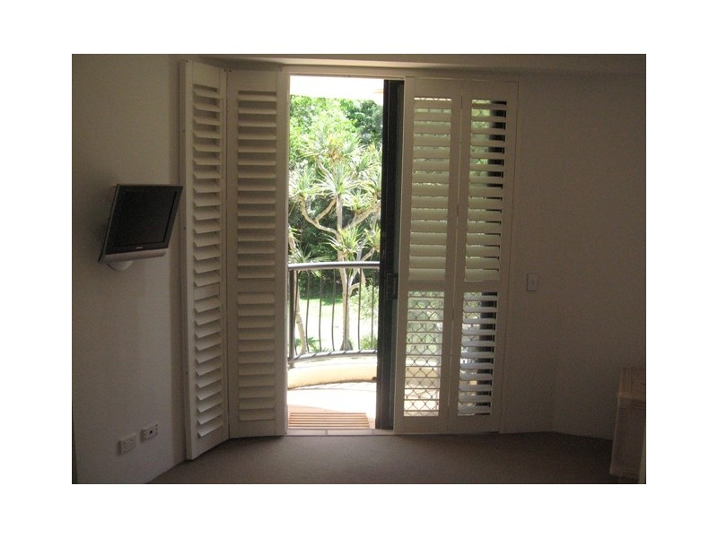 Unit 14 2 Fraser Avenue, Nobby Beach QLD 4218