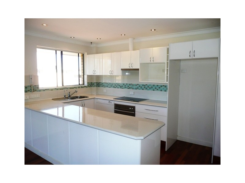 Unit 17 26 Stanhill Drive, Chevron Island QLD 4217