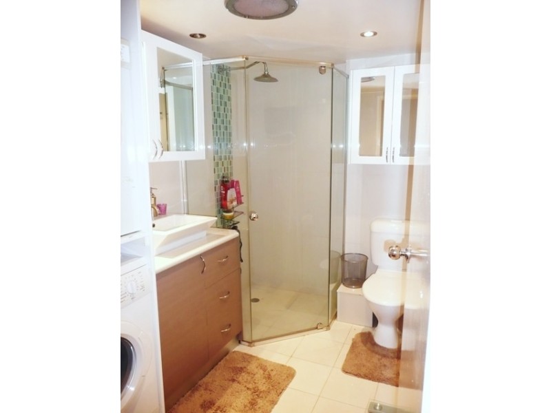 Unit 17 26 Stanhill Drive, Chevron Island QLD 4217