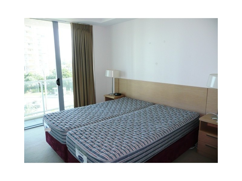 Unit 310 Wings, 18 Fern Street, Surfers Paradise QLD 4217