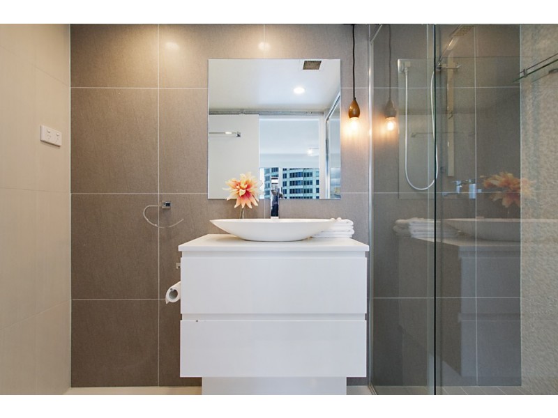 Unit 22D ‘Peninsula’ 5 Clifford Street, Surfers Paradise QLD 4217