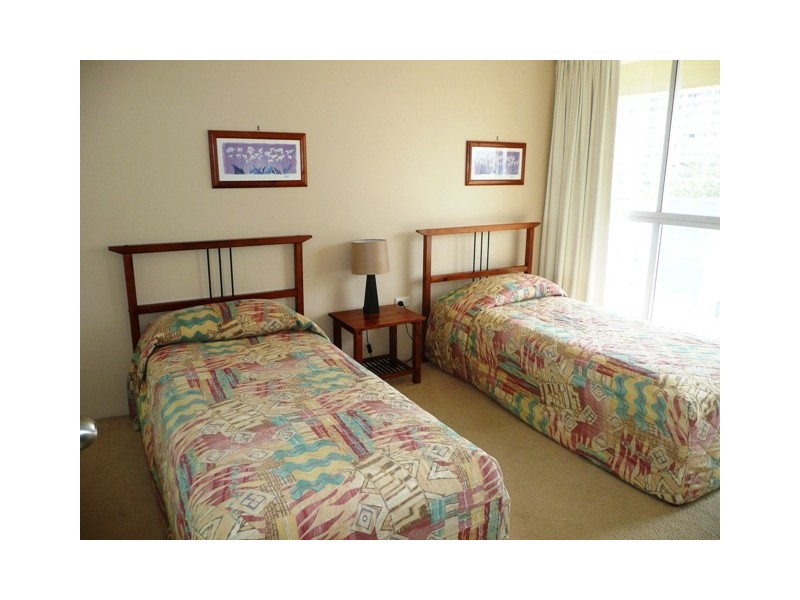 Unit 504 Baronnet, Surfers Paradise QLD 4217