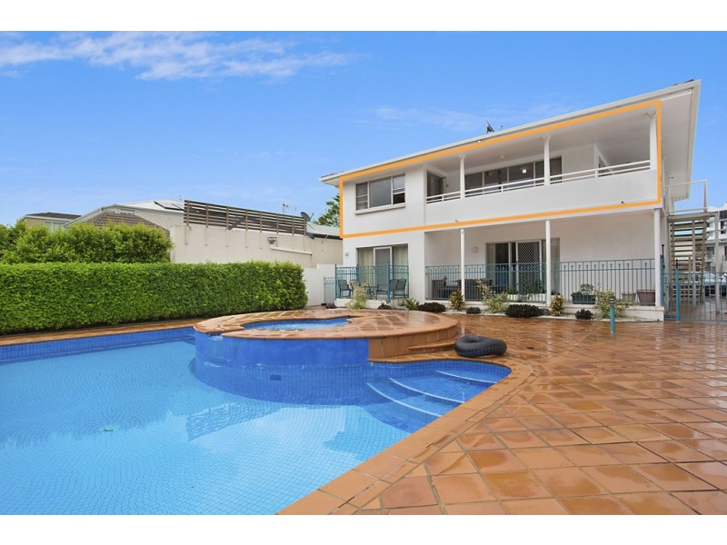 Unit 8/ 55-56 Paradise Island, Surfers Paradise QLD 4217