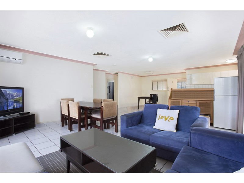 Unit 8/ 55-56 Paradise Island, Surfers Paradise QLD 4217