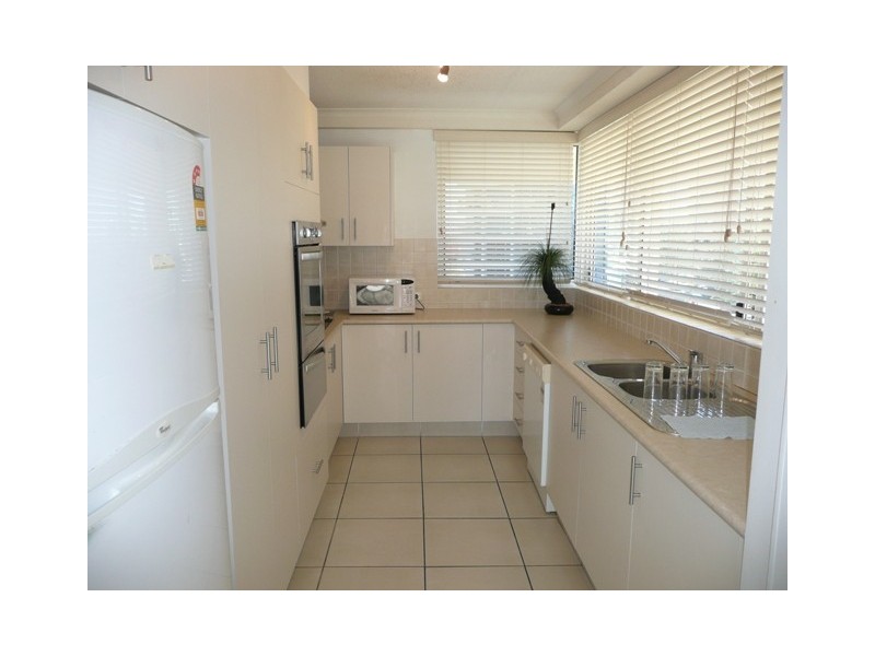 Unit 504 Baronnet, 14 Enderley Avenue, Surfers Paradise QLD 4217