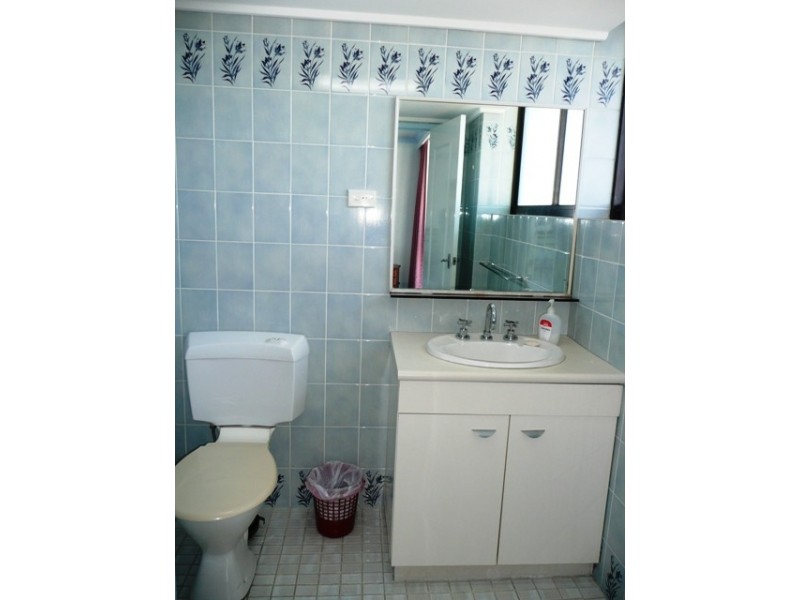 Unit 19E Imperial Surf, 80 The Esplanade, Surfers Paradise QLD 4217