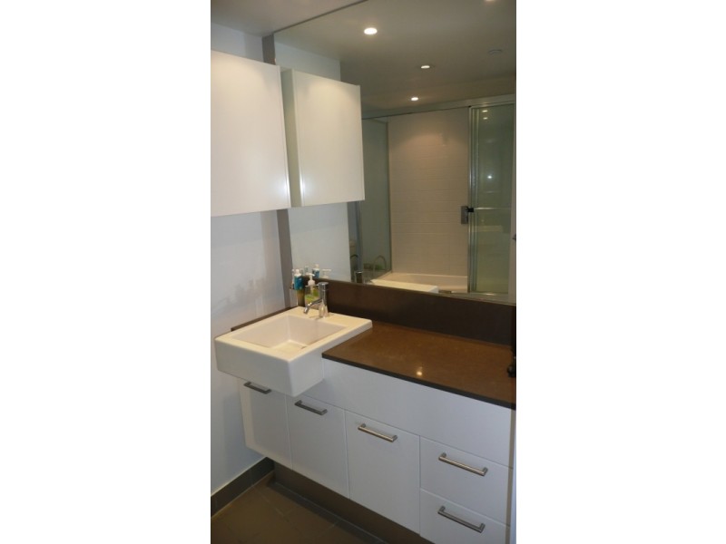 Unit 307 Artique, 18 Enderley Avenue, Surfers Paradise QLD 4217